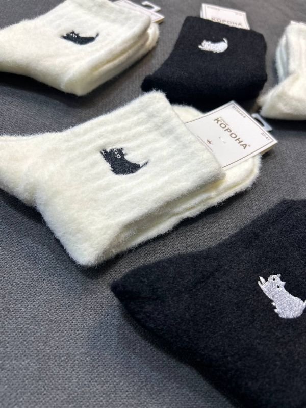 Зимові шкарпетки альпака "Корона" |• Вишитий котик  • Розмір: 37-41 Зимові шкарпетки альпака "Корона" |• Вишитий котик  • Розмір: 37-41